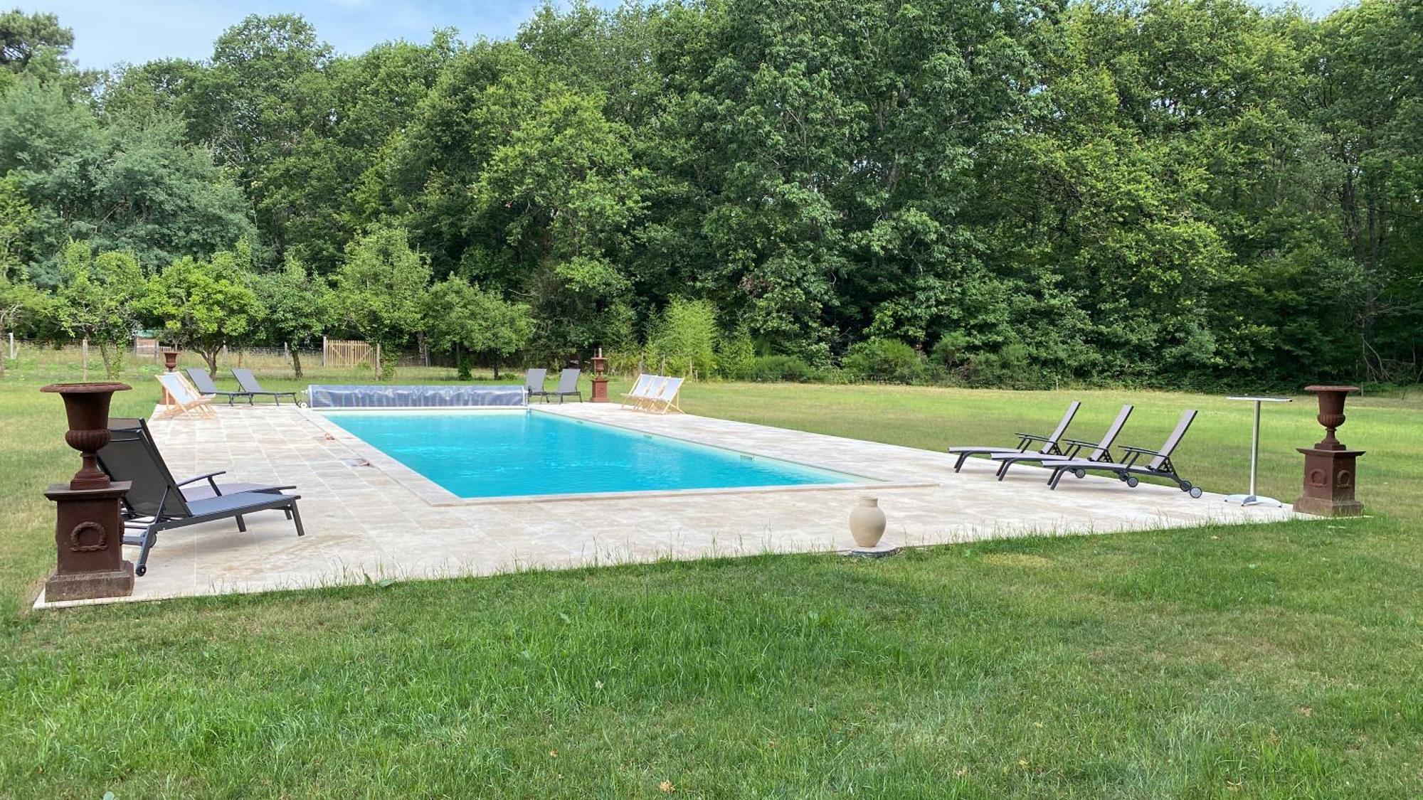 Les Chambres De Charnay - Calme Charme Et Confort Piscine A 5 Mn Du Peage Vierzon Exterior photo